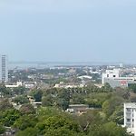 Premium Stay In A Central Area With Parking