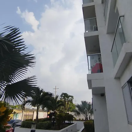 Premium In A Area With Parking Cartagena