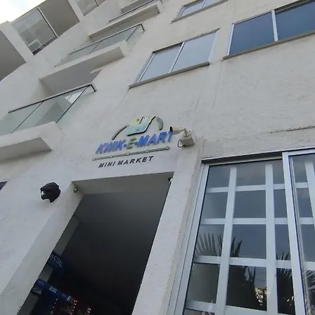 Premium In A Area With Parking Cartagena